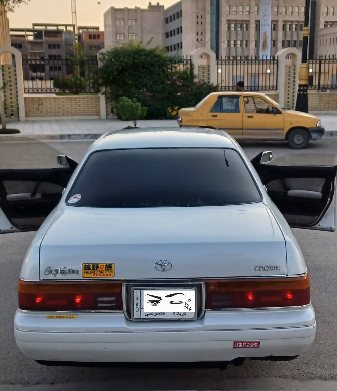 يالله بطة منفصل موديل 1994 رقم كربلاء بسمي هزة جديدة تحويل مباشر مكفولة كفالة من ضربة وكص ونقل جثة ومكينة وكير وحدادية وتبريد خير من الله جاهزة السيارة 
السعر 59 وبيهة مجال للطيبين 
مكاني كربلاءرقم صاحب السيارة(***********)(***********)
