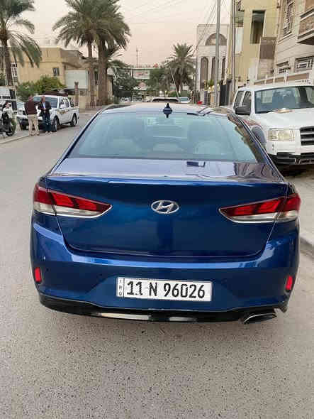 السلام عليكم اخوان سوناتا ٢٠١٨ شكل ٢٠١٩ وارد امريكي محرك ٢٤٠٠ GDI السيارة ماشية ١١٧ حادثهه مال امريكا جاملغ وبنيد ضرر سطحي بدون دواخل موجود بالمنشور وبالعراق صار بيهه جاملغ خلفي وجنطة لصور بالمنشور  مواصفات السيارة 
بصمة
شاشة جبيرة
تدفئة بالكشنات 
نقط عمياء 
كير ومحرك تبريد خير من الله مكفولات وسيارة جاهزة مابيهه كل نقص 
سنوية جديدة ٢٠٣٠ باسمي عنواني بغداد شارع فلسطين *********** 
سعر السيارة ١٢٧ وبيهه مجال
