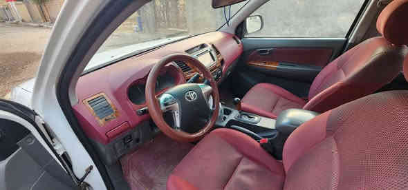 سلام عليكم بيكم 2014 رقم ميسان كير تماتيك سياره حلوه تخم تاير حداده سياره بيه طخات كلشي واضح بل فيديو مكفوله من تبديل وصبخ مكاني ميسان قلع صالح
سعر 190 وبيه مجال 
***********
