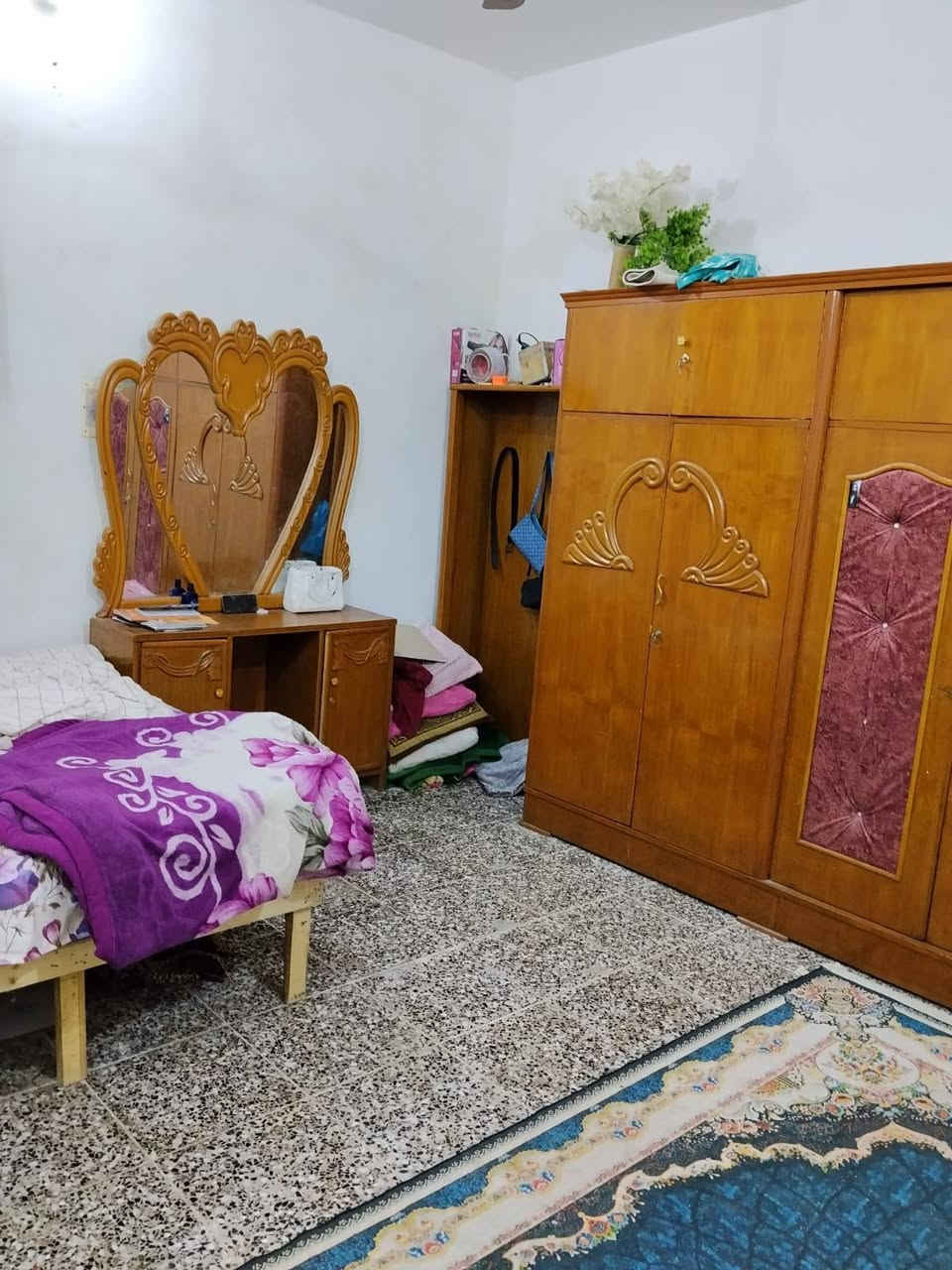 غرفه تسكام ب400 قفل مكانؤ حي المكرمه


**إذا كنت صاحب هذا الإعلان وتريد حذفه لأي سبب، رجاءا أرسل رسالة إلى الدعم الفني**