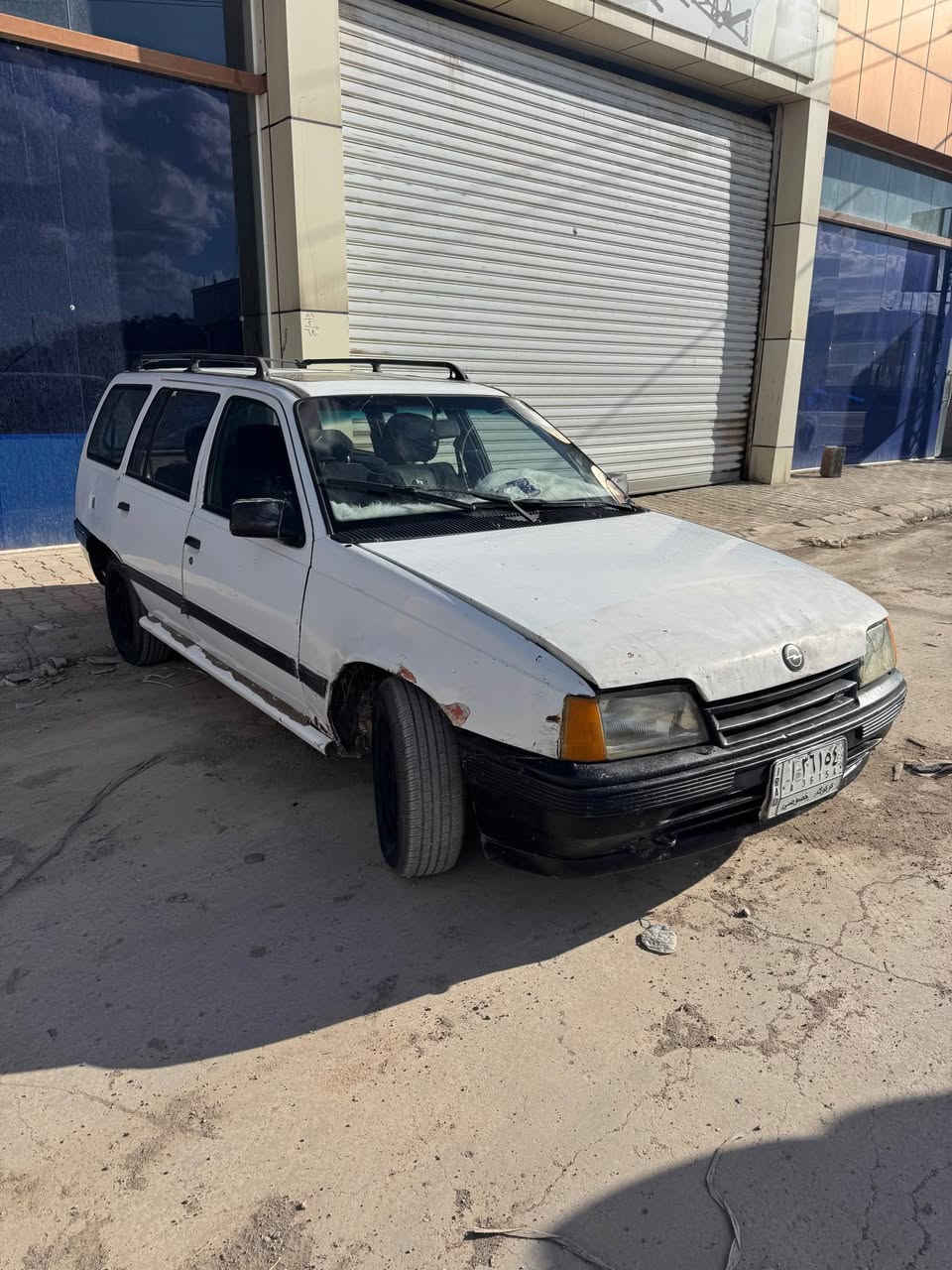 للبيع اوبل كاديد موديل 1991 محرك 16رقم كركوك سنويه عضم عاج بي كوبون بنزين سعر 20 بي مجال
*********** كركوك, العراق
