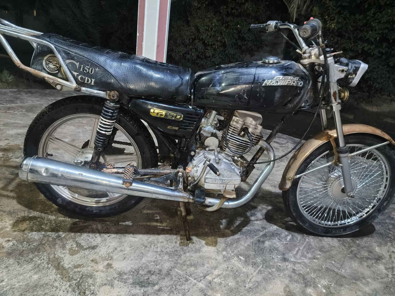 سلام عليكم دراجة للبيع تايرات. امامي وخلفي جديد ✅
كهربائيات شغالة سلف شغال ضفيره.✅ جديد السعر 150 وبيه مجال قليل . اتصل وتدلل. *********** مكاني ديالى شهربان
