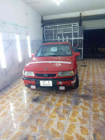 اوبل فكترا محرك 20
رقم دولي لل2030 هزه جديده
شرط كير ومحرك تايرات جدد حجم ١٥
سياره معمره وحلوه السعر ٣٢ وبيهه مجال 
***********
