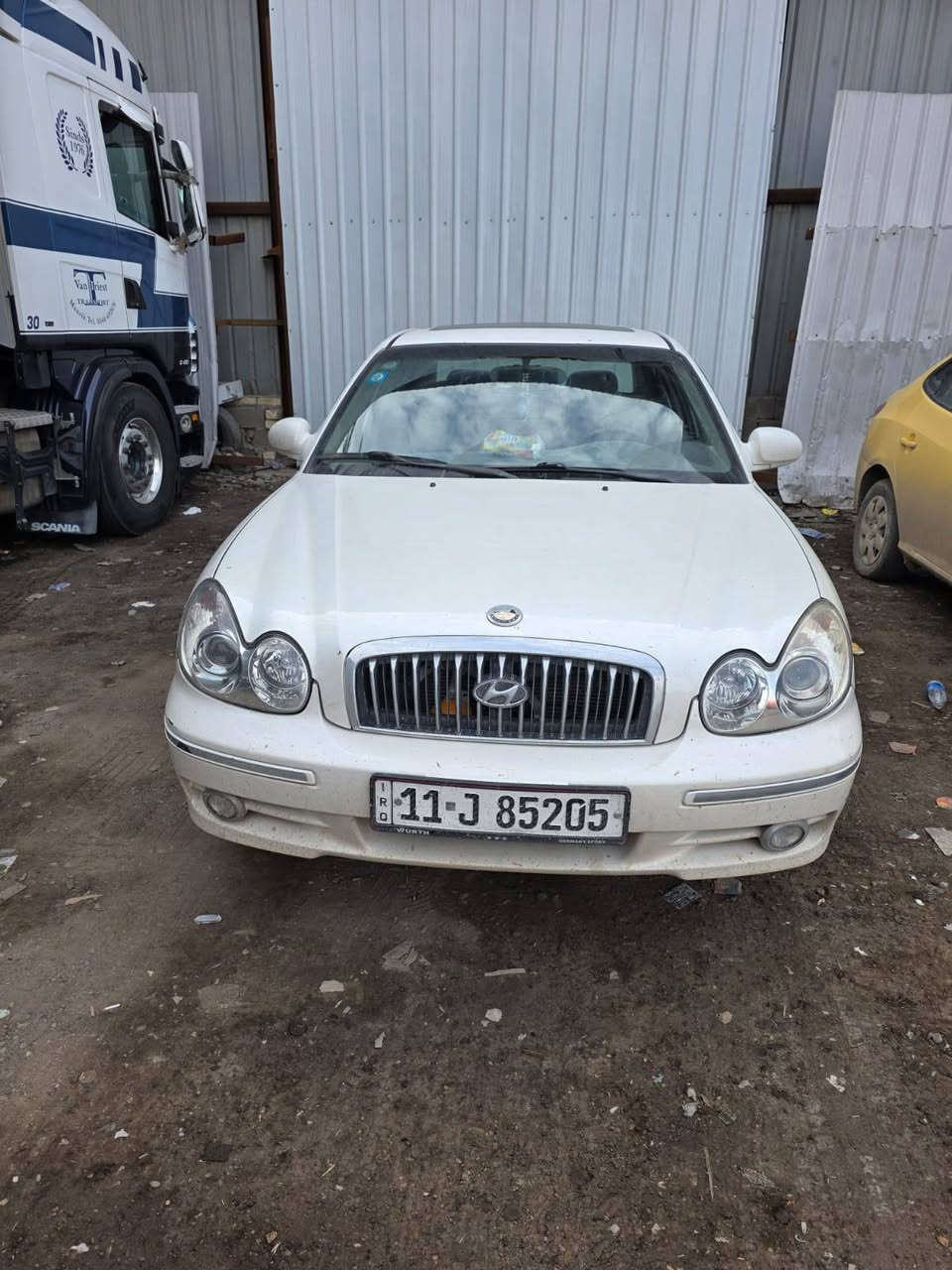 السلام عليكم سوناتا وفود رقم بغداد دولي شرط التحويل السيارة من كلشي جاهزه للبيع مكاني ديالى مكينه وكير صدر امامي وخلفي تدفئه تبريد شغالات كلشي بيه جديد غرفته وضع شركه نظيفه جدا بدون حادث بيه صبغ مكانات ابيع حزام سعره 65للاستفسار الاتصال على الرقم ***********
