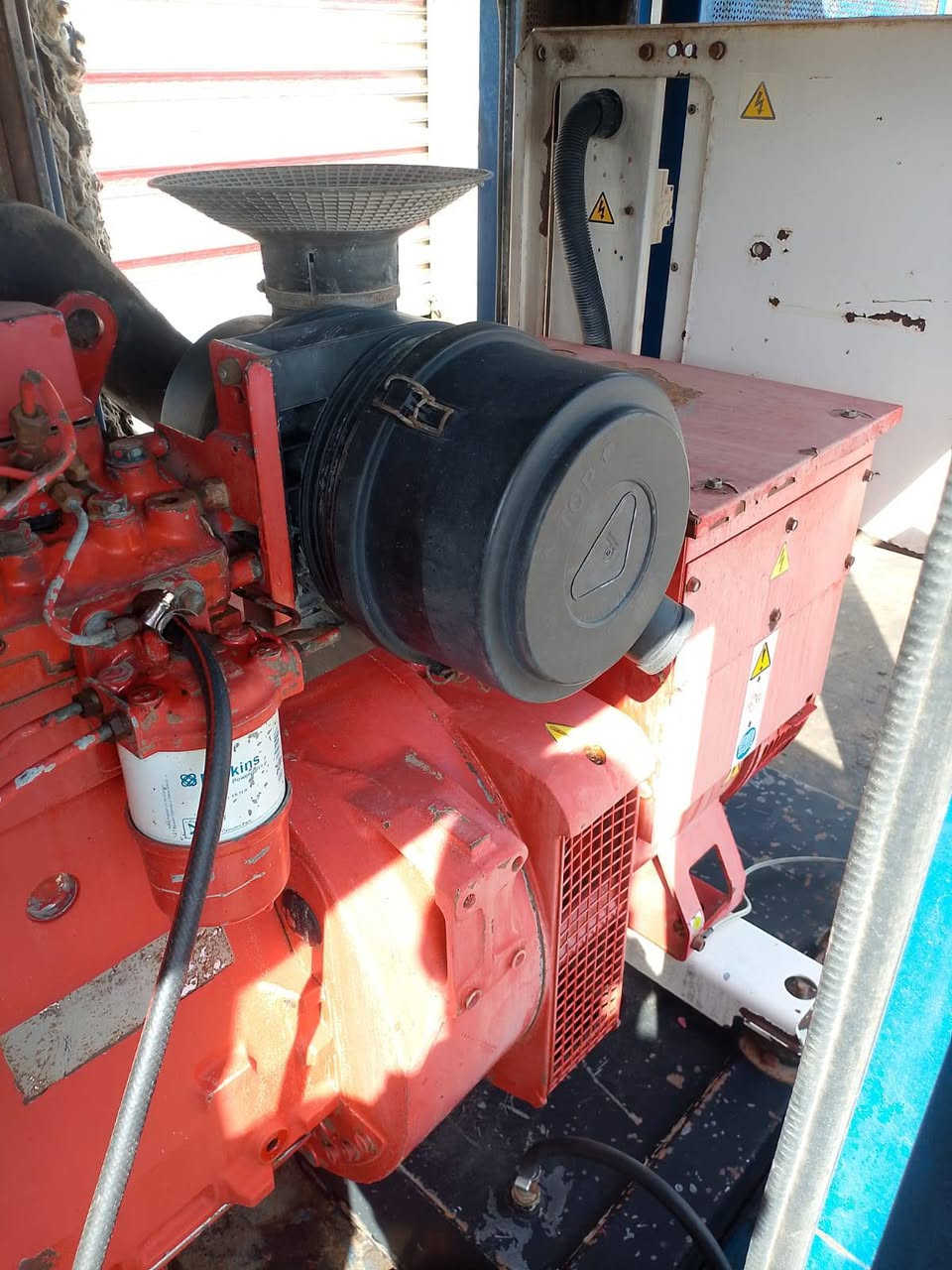 السلام عليكم مولده بيركز اربعه اسلندر مامفتوحه 45كيفي كاتم لا بخار ولاتنقيص مكانها كربلاء السعر 40ورقه للاستفسار ***********
