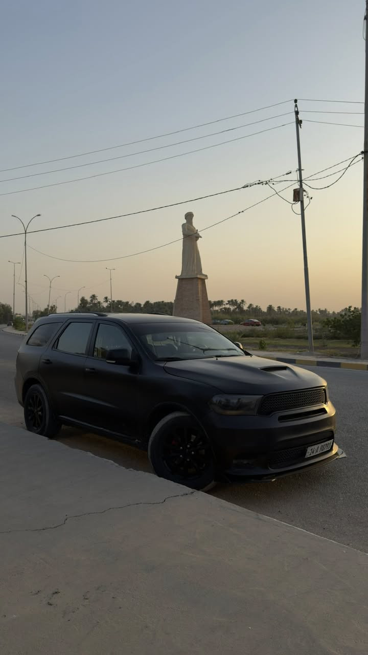 دوج دورنكو 2014 لمتد لون اسود غير محدد 
للبيع او المراوس ب ( رام )
بيها صبغ 4 قطع جاملغات 2 وباب الراكب والبنيد 
البنيد SRT فتحه وحده عاليه سعره 500$ 
مواصغات:-
1تغليف طافي سعره 900$
2-مري قلاب عند الرجوع
3-شفتات بالستيرن
4-كامره دوارة 
5-سستم صوت 850w بالابواب الامامية
6-نظام Eco و Sport 
7- حساسات خلفيه
8-جنطه كهربائيه 
9- مراة كهربائية مضلله الوسطى والسائق عند التعرض للضوء في الليل
10- كشن خزن ميموري
11-تدفئة كشنات + ستيرن
12-اشاير بالمرأة 
...
السياره ماشيه  133mi 
للاستفسار/ خاص 
وتساب/ ***********
