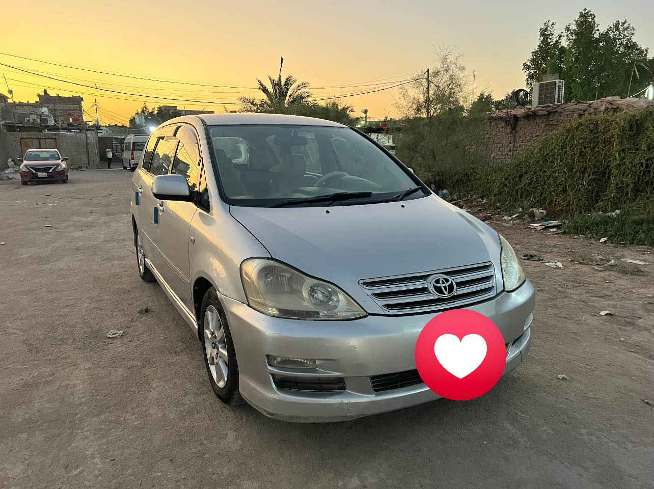 تويوتا ابصم كرستال توويل للبيع مديل2004 بسمي سنويه لل27 سياره بيها دحجات البدي شوف العين مكينه وكير وحداديه وتبريد مابيهن شي كفاله كصه ونقل جثه وظربه قويه منظومة تبريد جديده لايت زينون مكاني بصره ابي الخصيب سعرها ب118 وبيها مجال رقمي ***********
