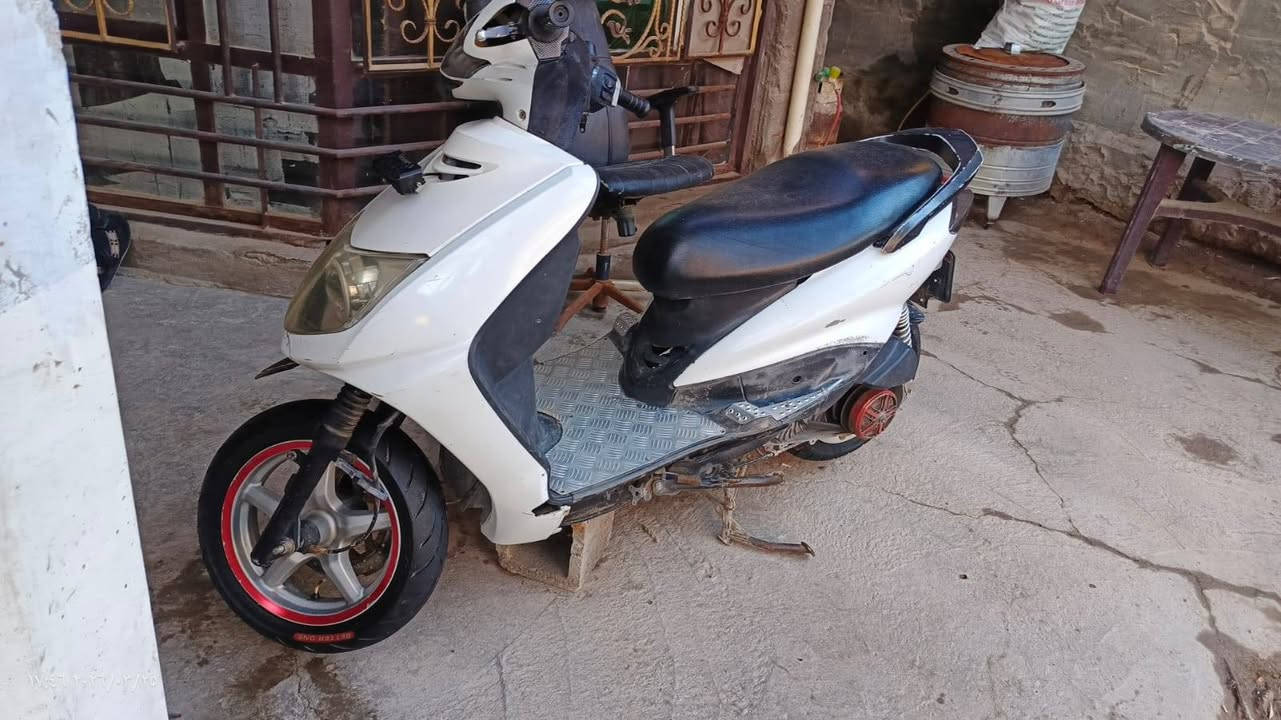 سكنس نثية للبيع
سعر 375 اوبي مجال 
كلجات رياضي 
صلنصة رياضي
دسك امامي رياضي 
سكليتر رياضي 
للاستفسار مراسلة واتساب فقط  
***********
المكان الدورة
