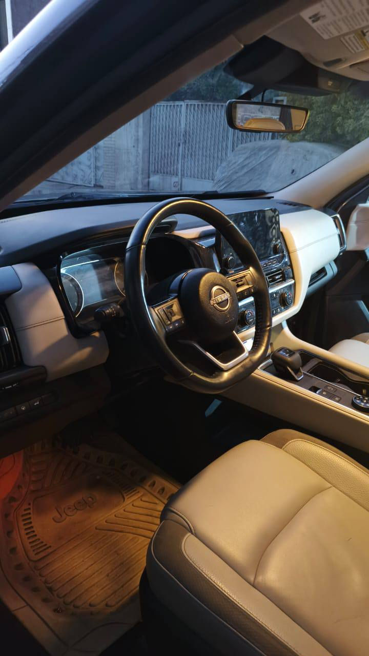 السلام عليكم للبيع او المراوس بصالون 
Nissan Pathfinder 2023  SL 4WD

عداد المسافة 20000 mile 

السعر 230$

المواصفات 

بصمة تشغيل
بصمة ابواب
تشغيل عن بعد(Remote Start) 
صندوق شفط كهربائي 
كاميرات محيطية 360°
السيارة دفع رباعي AWD
رادار امامي (تحديد مسار)
رادار جانبي (نقاط عمياء)
رادار خلفي (تحذير من الاصطدام)
حساسات امامية+ خلفية
كشنات جلد
كشنات تدفئة 
تبريد قطعتين لمس
بردات خلفية 
تحكم وضعيات القيادة...Drive Modes 
اوتو ستارت Auto Start 
اوتو ستوب Auto Stop
شفتات استيرن 
هيتر استيرن
Apple Car Play
Android Auto 
هاند بريك بصمة
اوتو هولد Auto Hold
مانع انزلاق+ABS
شاشة كبيرة لمس+كاميرا
منافذ AUX+USB
***********
