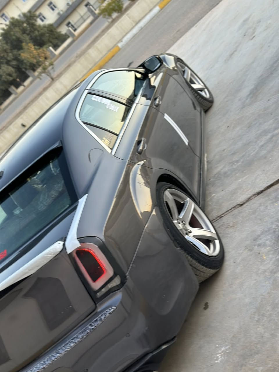 بيع او مراوس 

كرايسلر اوباما
موديل 2013 srt اصل 
 مكينة 6400
فول للاخير عدا البانوراما
رادار امامي جانبي
تبريد تدفئة كشنات
تدفئة ستيرن
كشنات كهرباء
تبريد تدفئة كلاصات
دوس كهرباء
ستيرن كهرباء
كشنات خزن
تبريد قطعتين

الاضافات
عليه منضومة جكات s2
اوركالات بجم وبكلايتات سستم كامل
وياله نجمه
اويل كاج كان
عليه تفريغ
دبات سود
عليه منضومة زنون نهار بومه
حلوك كورسا
حشوة محرك مال هيلكات مزود
السياره حادثه دعاميه خلفيه بدون صبغ مكفوله كفاله عامه 
السعر 158وبيه مجال بصيط 
مكاني ديالى بعقوبه تقاطع القدس 
للاستفسار ***********
