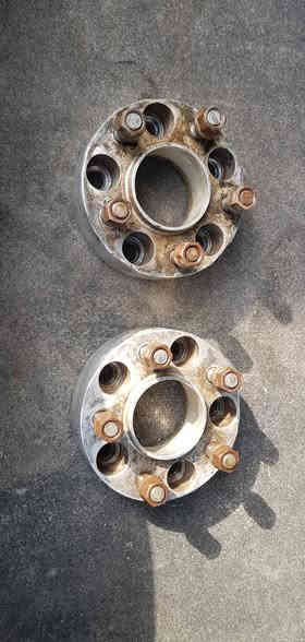 تخم سبيسرات تفصيخ اصلي اصلي 100 الف بغداد السيدية ***********
