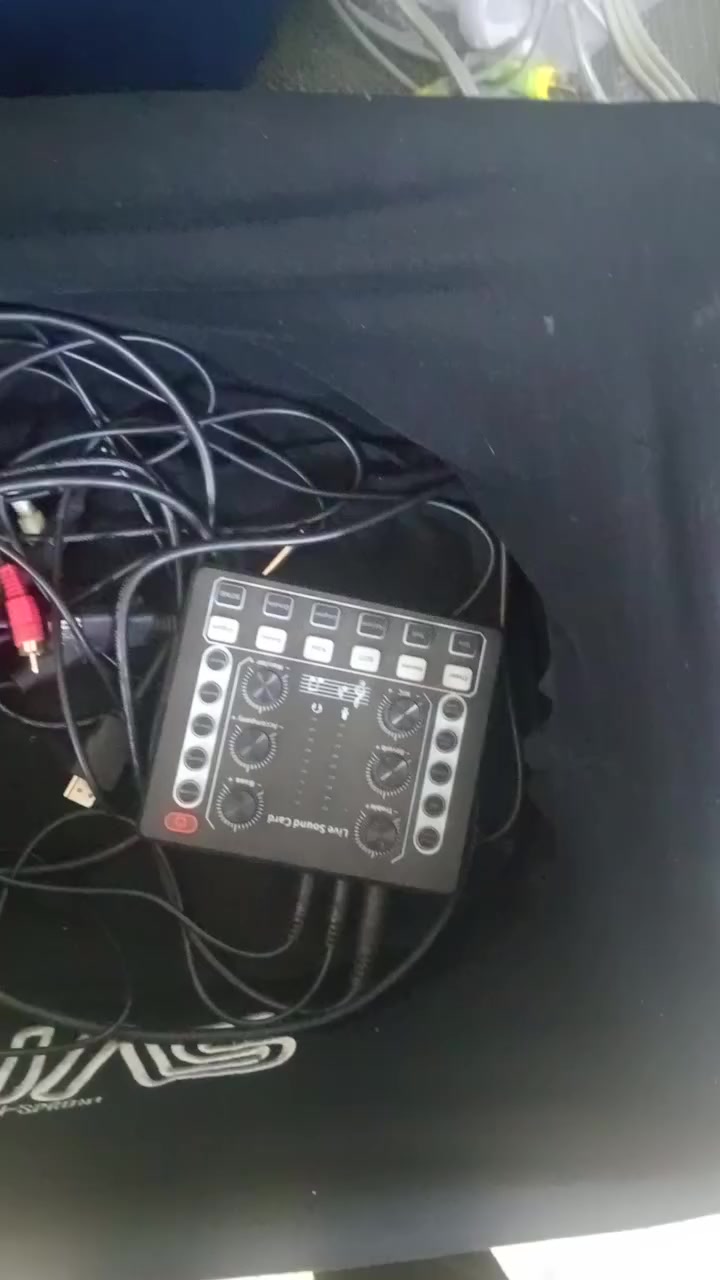 مايك ستوديو كامل السعر 25


**إذا كنت صاحب هذا الإعلان وتريد حذفه لأي سبب، رجاءا أرسل رسالة إلى الدعم الفني**