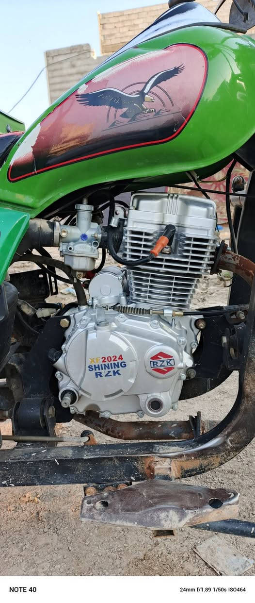 السلام عليكم عندي هاي الستوته للبيع موديل 2021 اوراق اصوليه كامله السعر مليون ٧٥٠ الف بيها ملاحضات بسيطه بس المكينه جديدة مشتريها وتايرات خلفيه جدد كذالك


**إذا كنت صاحب هذا الإعلان وتريد حذفه لأي سبب، رجاءا أرسل رسالة إلى الدعم الفني**