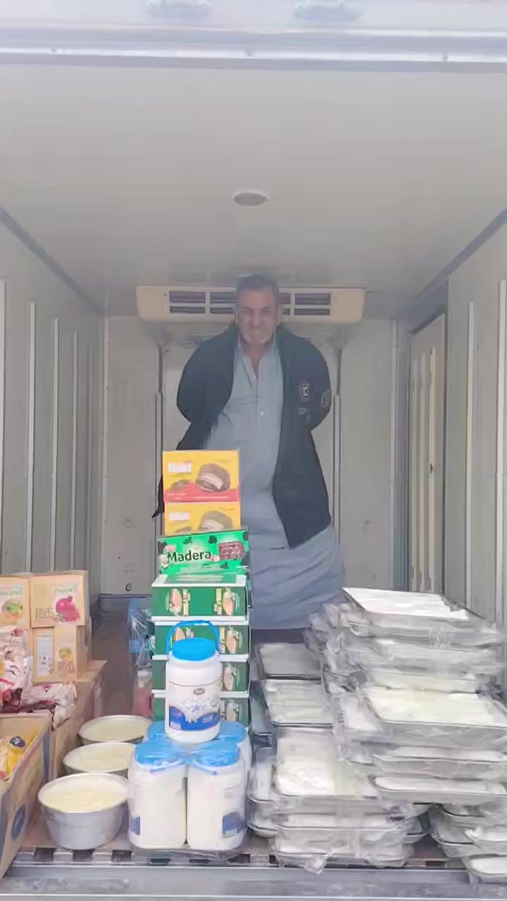 وجت وجت عد أبوحسوني عروض بلاش حصرياً لدئ محلات احباب المصطفى العنوان حي المنصور قرب جامع يحيى الإمام مجاور صيدلية الشدن وكل الهلا بيكم


**إذا كنت صاحب هذا الإعلان وتريد حذفه لأي سبب، رجاءا أرسل رسالة إلى الدعم الفني**