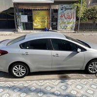 سيراتو 2017 للبيع خليجي  محرك 1600 ممفتوح مكفوله من الضربه والصبغ والت...