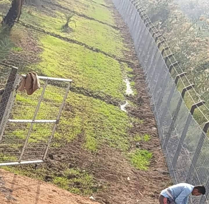 شركه الفجر الغراوي لعمل ونصب اسيجه بي ار سي للمساحات الكبيره والصغيره 
وعمل ونصب ملاعب تارتان الخماسي وانواعه 
في جميع محافظات العراق 
عنوان الشركه بغداد الصليخ شارع ال٦٠٠ 

‏‪***********‬‏
‏‪***********‬‏
