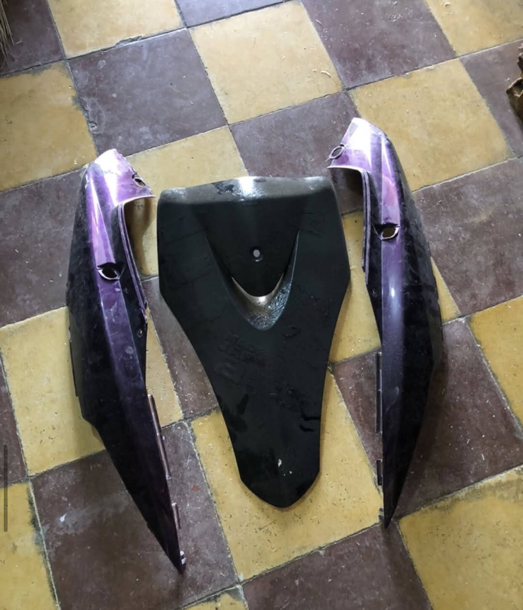 سلام عليكم غراض ماكس للبيع اسعار مناسبه شراي يراسلني وبخدمته   مكاني بصره قرنه ***********
