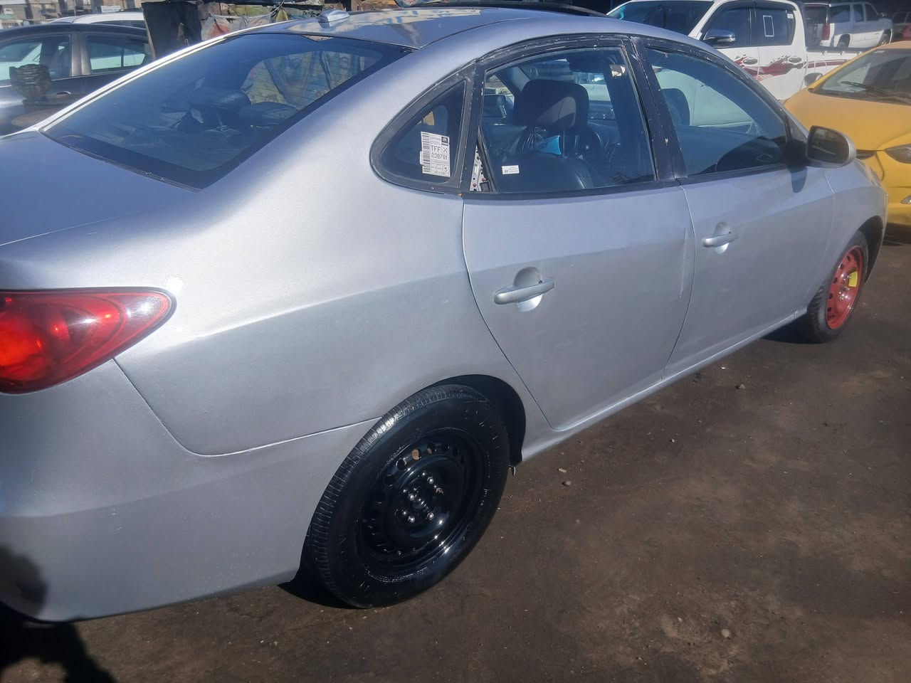 السلام عليكم 
النترا 2008
محرك وكير مكفولات 2000
مصبوغه عام 
بيها تصليح بل قماره ول تكم لفوك 
مكفوله من الكص 
رقم بغداد تحويل مباشر 
فول فتحه كشنات جلد
السعر 70وبيها مجاال
رقمي ***********
بغداد شعب
