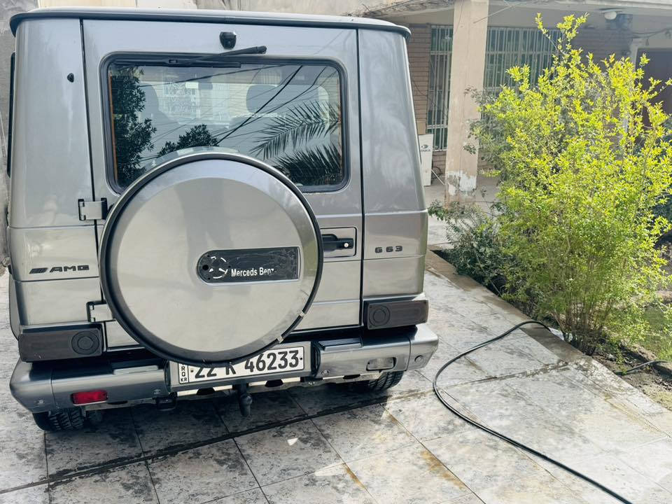 السلام عليكم اخوان
جي كلاس 2010 اصل 
مكينه بلاديه بالكارتون 
السياره استعمال شخصي مصروف عليه 
تبريد 
كهربائيات 
تخم تاير 
رقم اربيل هزه وسنوبه جدد قبل شهر مسويه 
باسمي تحويل وكاله حاضر 
عارضه 265 وبيه مجال بسيط 
مراوس حسب القناعه 
ملاحظه سياره بدون حادث وبدون معجون 
سياره بسعر ثمانينات 
اي استفسار بالخدمه
*********** وتساب موجود
