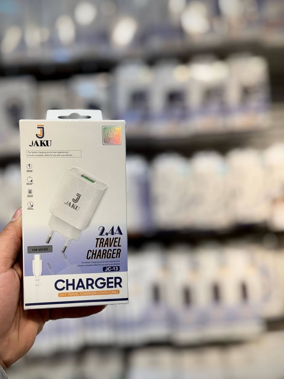 JAKU الماركه الاقوى بالعراق ضمان حقيقي 100%💪
جملة جمله جمله فقط 😘❤️
لا تقبل بأقل من الجودة التي يستحقها هاتفك! ✨
​تعبت من الشواحن البطيئة والأسلاك التي تتعطل بسرعة؟
 ماركة (جاكو) جاءت لتغير المفهوم! 🔋🎧
​نوفر لكم تشكيلة فاخرة من إكسسوارات الموبايل الأصلية:
​شواحن سريعة: أمان تام وجاهزية في وقت قياسي.
​سماعات: نقاء صوت يأخذك لعالم ثاني.
​كيبلات (USB): و (TYPE-C) متانة عالية ومقاومة للقطع.
​كل ما تحتاجه لجهازك، يجتمع فيه الأداء القوي والتصميم الأنيق مع جاكو.
📍 متوفرة الآن.. اطلبها وتمتع بالجودة الحقيقية!
للاستفسار : ***********
