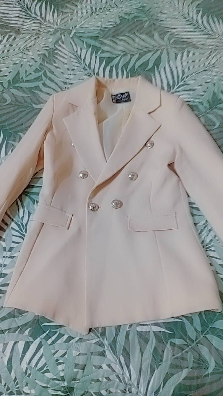 سلام عليكم بنات ملابس جديده وباسعارمناسبه وقياستهم ليحب يعلق اطب خاص بس لجاد رجاء لان اصلا تخفيض وحلوات وكشخه واكو توصيل بضاعه كله صيفيه


**إذا كنت صاحب هذا الإعلان وتريد حذفه لأي سبب، رجاءا أرسل رسالة إلى الدعم الفني**