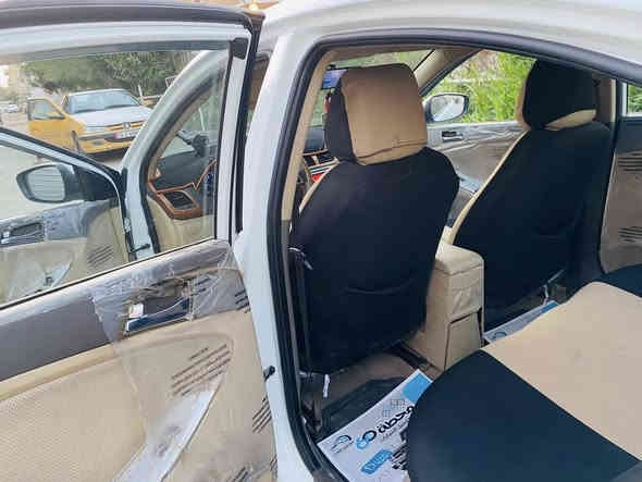 اكسنت ٢٠١٤ خليجي  رقم اربيل //مواصفات محرك ١٦٠٠ دوش سيارة جديدة وجاهزه مابيها اي نقص بيها فقط جاملغ ايمن امامي بيه صبغ إصبعين وجاملغ خلفي ايسر بارد بسيط 

وباب سائق بارد وخلفي بارد بسيط 

 مكان سيارة بغداد السعر (١٠٤)ورقة  بيها مجال بسيط

وسياره كماليات داخل وخارج حلوه جدا  وكامره مشاهده مراقبه داخليه خارجيه  من كل شيء 

اتصال ..    *********** وات ساب هم بيه ..
