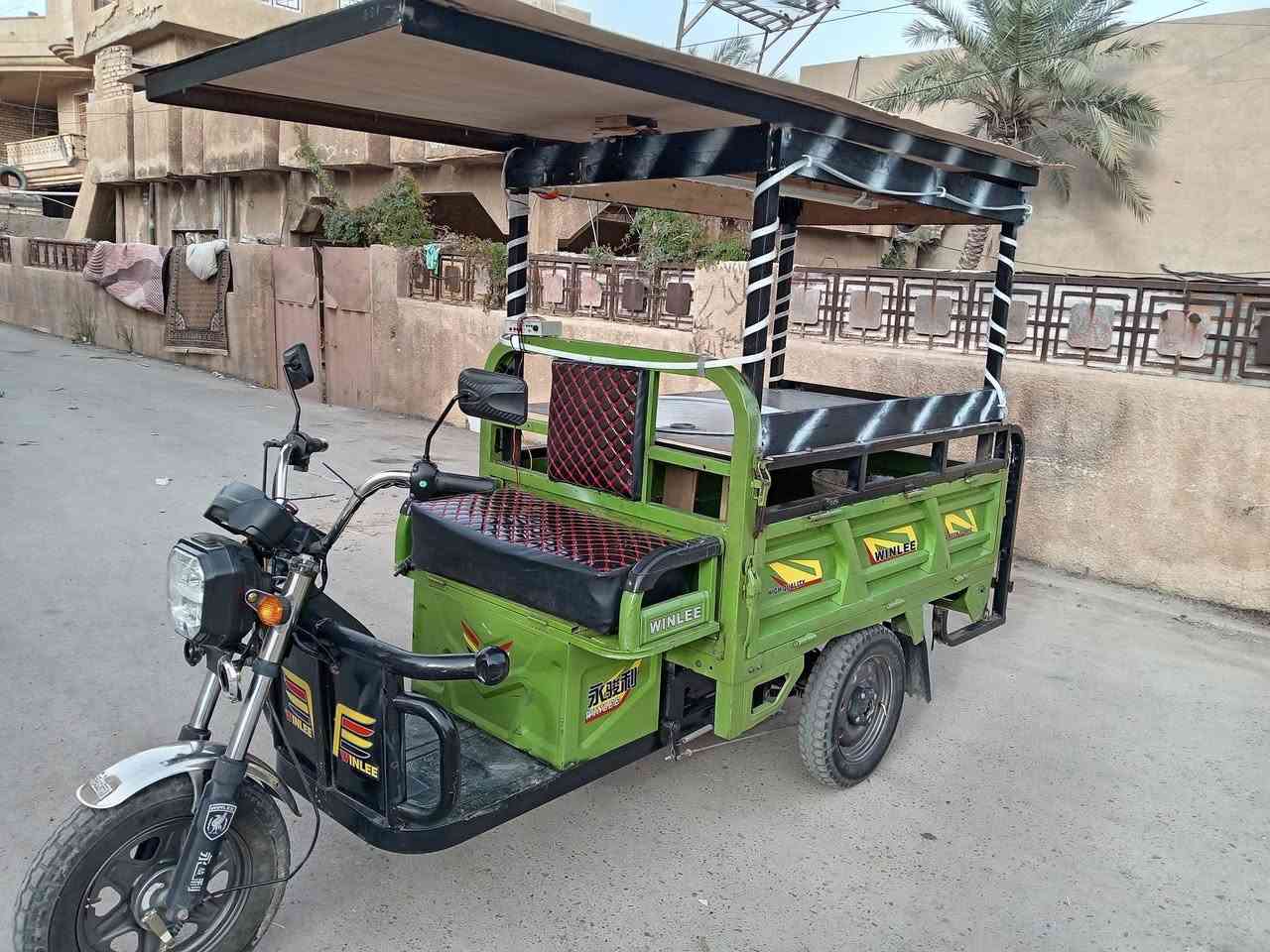 السلام عليكم عندنا هاي ستوته شحن مال شعر بنات للبيع السعر 1,500 وبيها مجال للستوته الموديل مالتها 24 باتياتها كبار مو صغار ستوته جديده مكاني في المحموديه ***********
