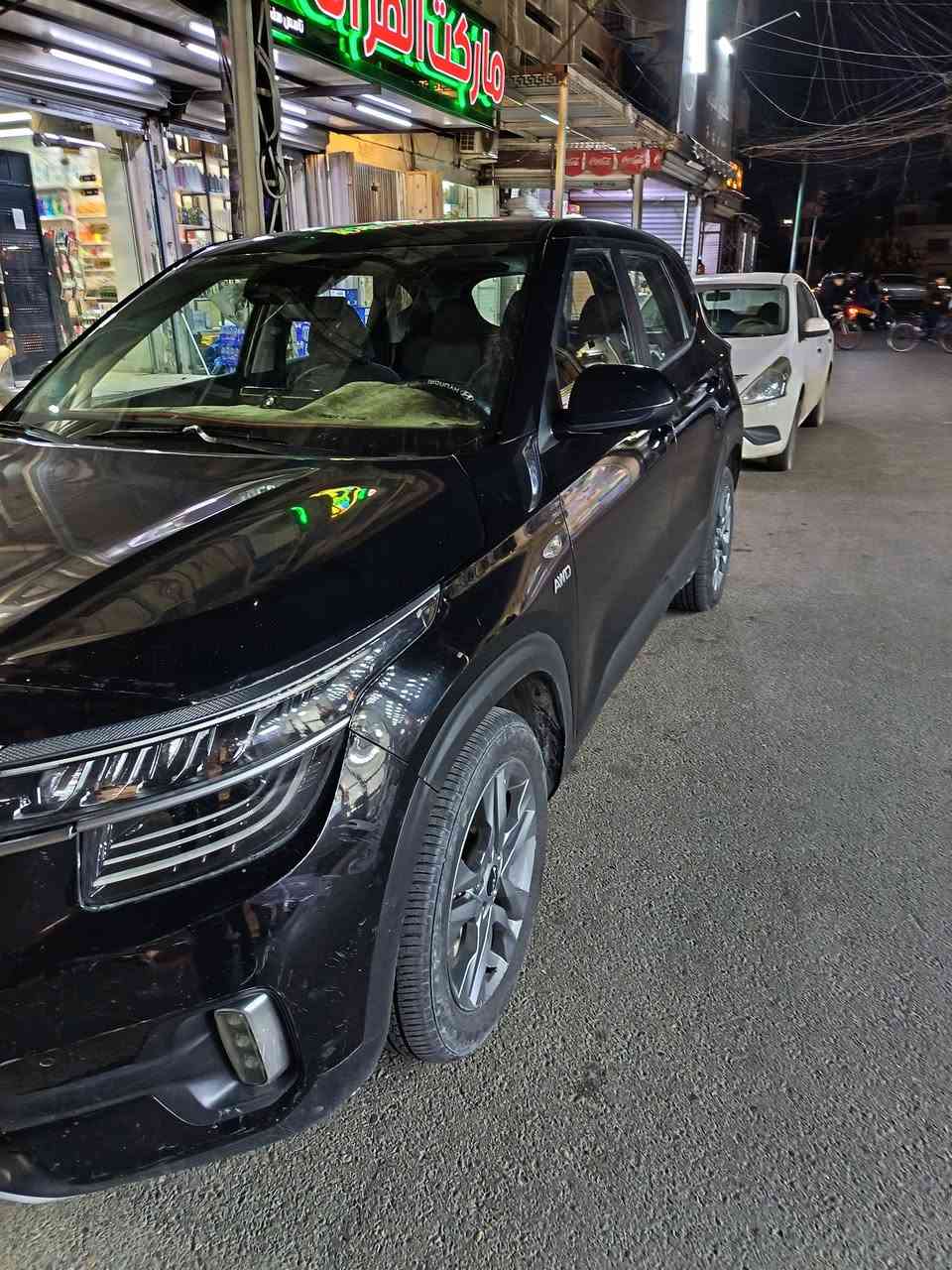 السلام عليكم سيليتوز ٢٠٢٢
محرك AWD 2000 كير CVT

السياره ضربتها دعاميه راجع علبارد موجود سونار كامل

المحرك نضيف ماشيه ٦٣ الف السعر ١٣٥ وبيها مجال 

رقم ***********
