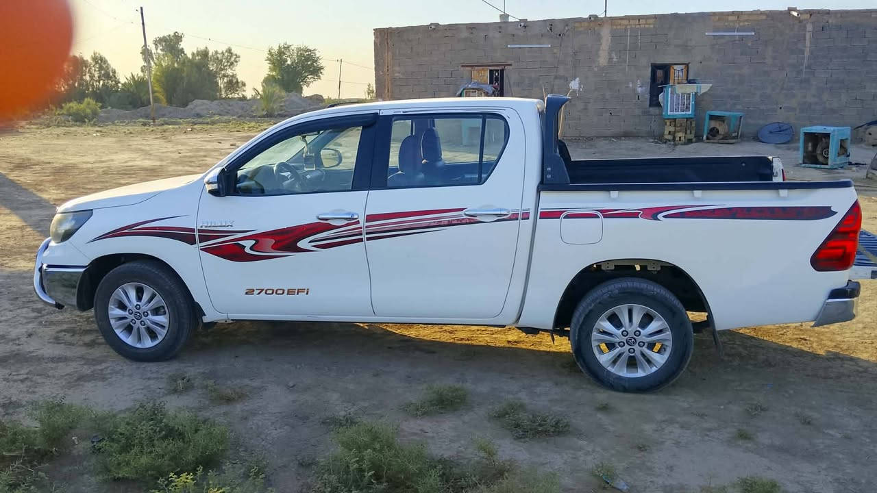 سياره فلاونزه موديل ٢٠١٦سعودي ناطق البيع سعره ٢٠٠وبيه مجال رقم الهاتف ***********
