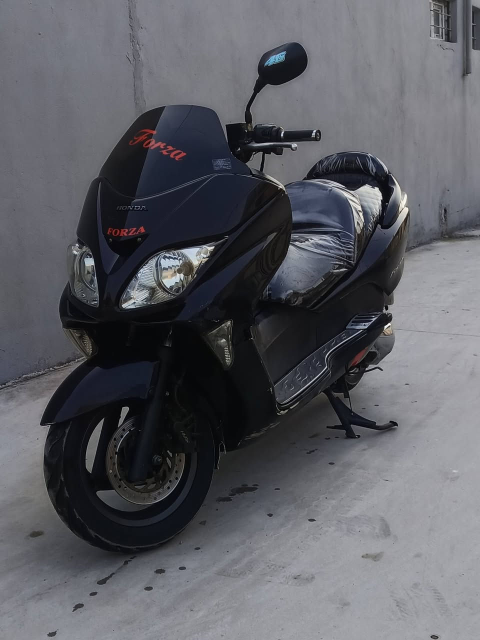 السلام عليكم
للبيع فورزة 08رقم وسنوية تحويل ثاني يوم تفاصيل اكثر ع الخاص او الرقم ***********
