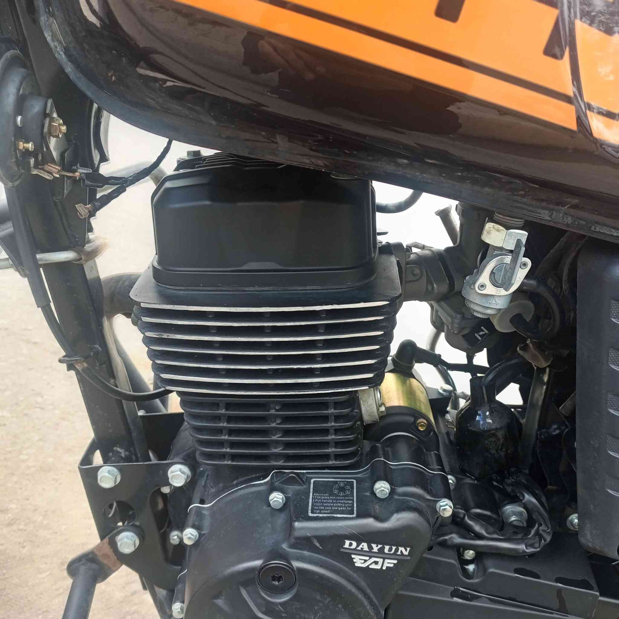 سلام عليكم ورحمه الله وبركاته
للبيع ديوان موديل 25 مرقم بسمي سنويه جديد مابي اي نقص محرك كير بل شرط


**إذا كنت صاحب هذا الإعلان وتريد حذفه لأي سبب، رجاءا أرسل رسالة إلى الدعم الفني**