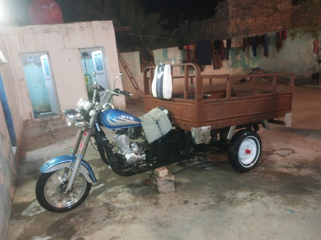 السلام عليكم شباب ستوته للبيع موديل 13 اوراق بيها بس الورقه مالت الوكيل ضايعه والستوه خير من الله ام عماره كله 25 تخم تاير محرك 25 كله جديد كهربائيات كلها شغاله السعر 1200 وبيها مجال الاستفسار على هذا الرقم ***********
