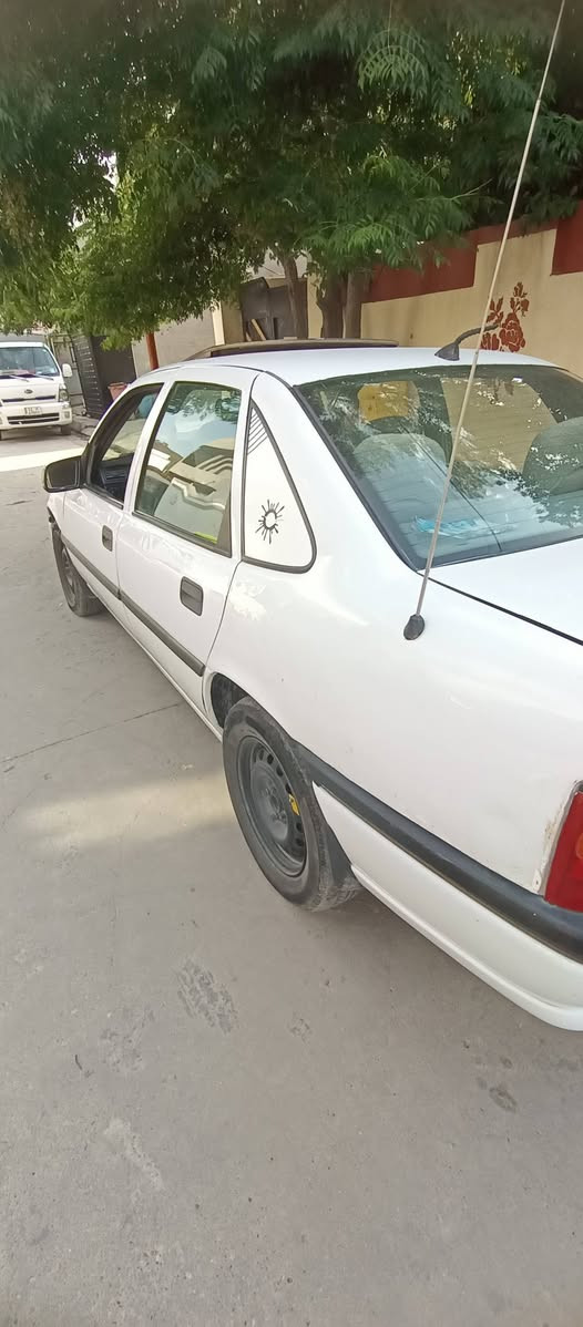 اوبل فكتره موديل 93 محرك 18 رقم سليمانيه دفتر بانزين كير محرك بل شرط صبغ بلادي جام كهربائي بريك ABS شراي اتصل عل رقم ***********

