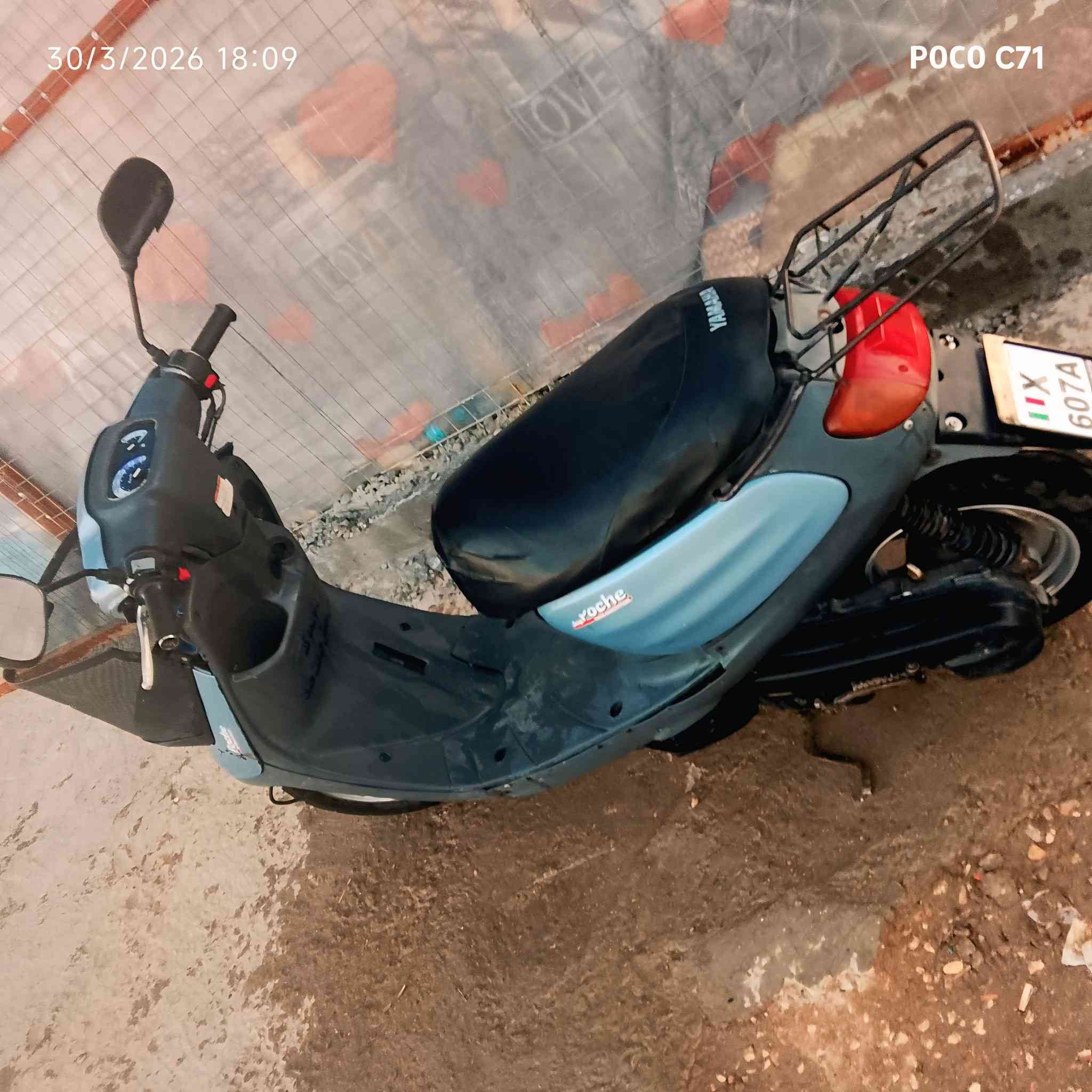 السلام عليكم دراجه للبيع سعرها 225 بيها مجال شارع طارق خيجاني كربلاء دراجه حلوه سلف جديد ماتري جديد كابريتر شويه تعبانه رقم في واتساب***********
