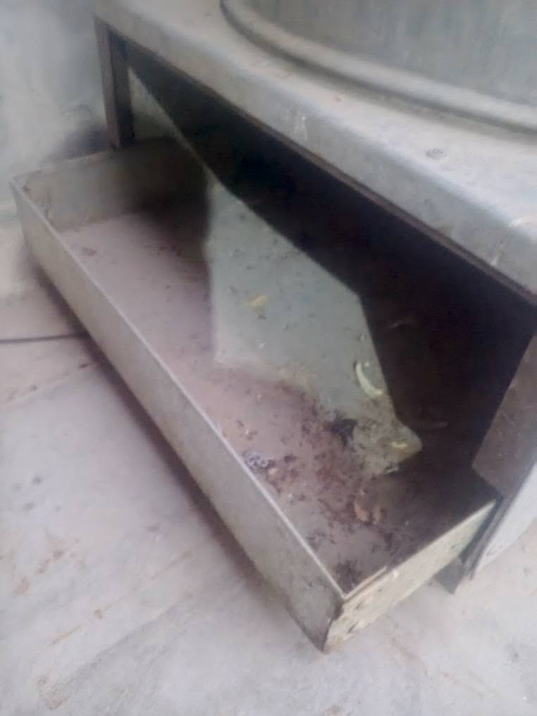 (SOLD) ‎مكينة دجاج  سعر125,,,,,***********‎ البصرة, العراق
