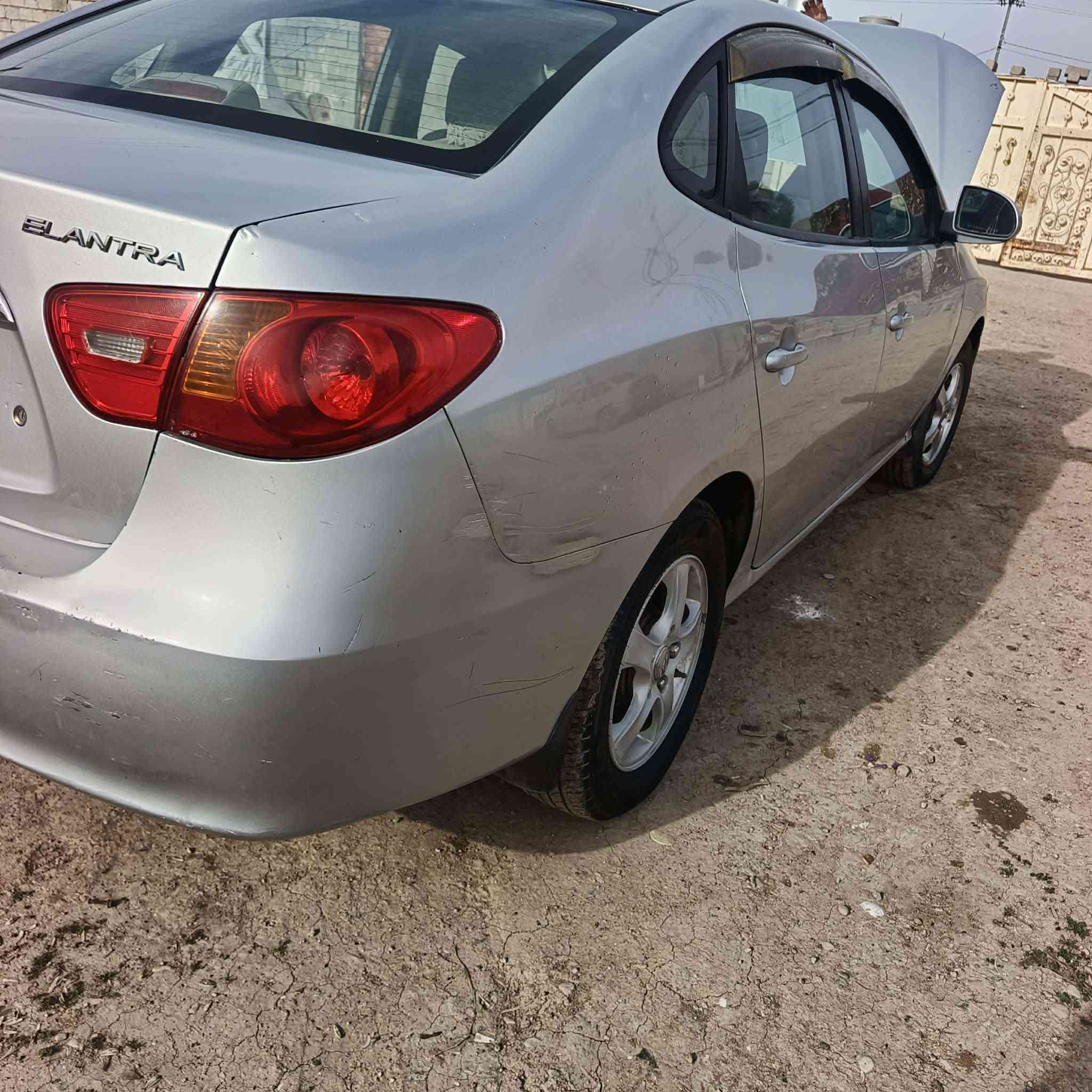 سلام عليكم #للبيع انترا 2010 رقم كركوك سنويه 28 شرط تحويل كير مكينه شرط لاصرف ولابخار تخم تاير جديد صدر امامي جديد تبريد تدفه شغال ضرر جاملغ ايسر تبديل بدون بدون دواخل سعر 110 وبيه مجال ***********
