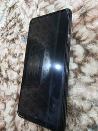 ايباد 9 • ذاكره ٢٥٦ • شاومي mi11 ١٢٨