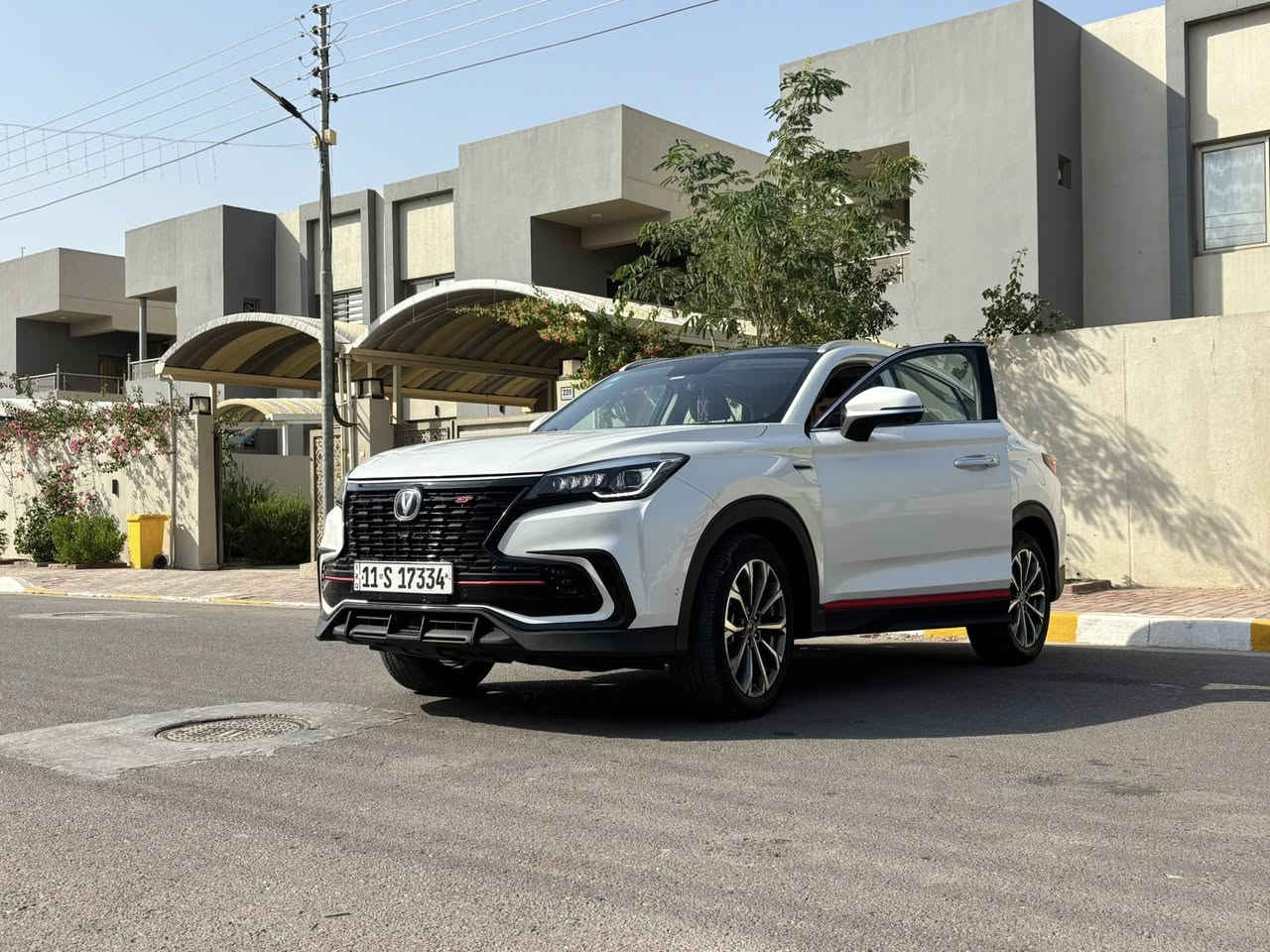 السلام عليكم
للبيع شانجان CS85 موديل 2024 فول مواصفات

• حرة بأسمي تحويل مباشر

• ماشية فقط 37 ألف كيلومتر (داخلة ضمان الشركة)

• رقم السيارة: بغداد / انكليزي الجديد

• الفئة: فول أوبشن تشمل كل المواصفات

مواصفات السيارة (فول أوبشن):

• شاشة لمس كبيرة + كاميرا 360 درجة.

• رادار أمامي + تنبيه مغادرة المسار.

• فتحة سقف بانوراما.

• تشغيل بصمة + تشغيل عن بعد.

• تبريد وتسخين مقاعد.

• سيستم صوت.

• إضاءة LED أمامية وخلفية.

• حساسات أمامية وخلفية.

• كراسي جلد كهربائية مع خزن ميموري.

• كير توبترونيك + نظام قيادة متعدد الأنماط.

• مكيف ثنائي المناطق.

• ويل 19 الأصلي.

• محرك 2.0 Turbo بقوة 233 حصان.

 السعر المطلوب: 29 مليون (بيها مجال للشراي)

ملاحظة: الضرر مثل ما موضح بالصور.

للتواصل (الهاتف): ***********
