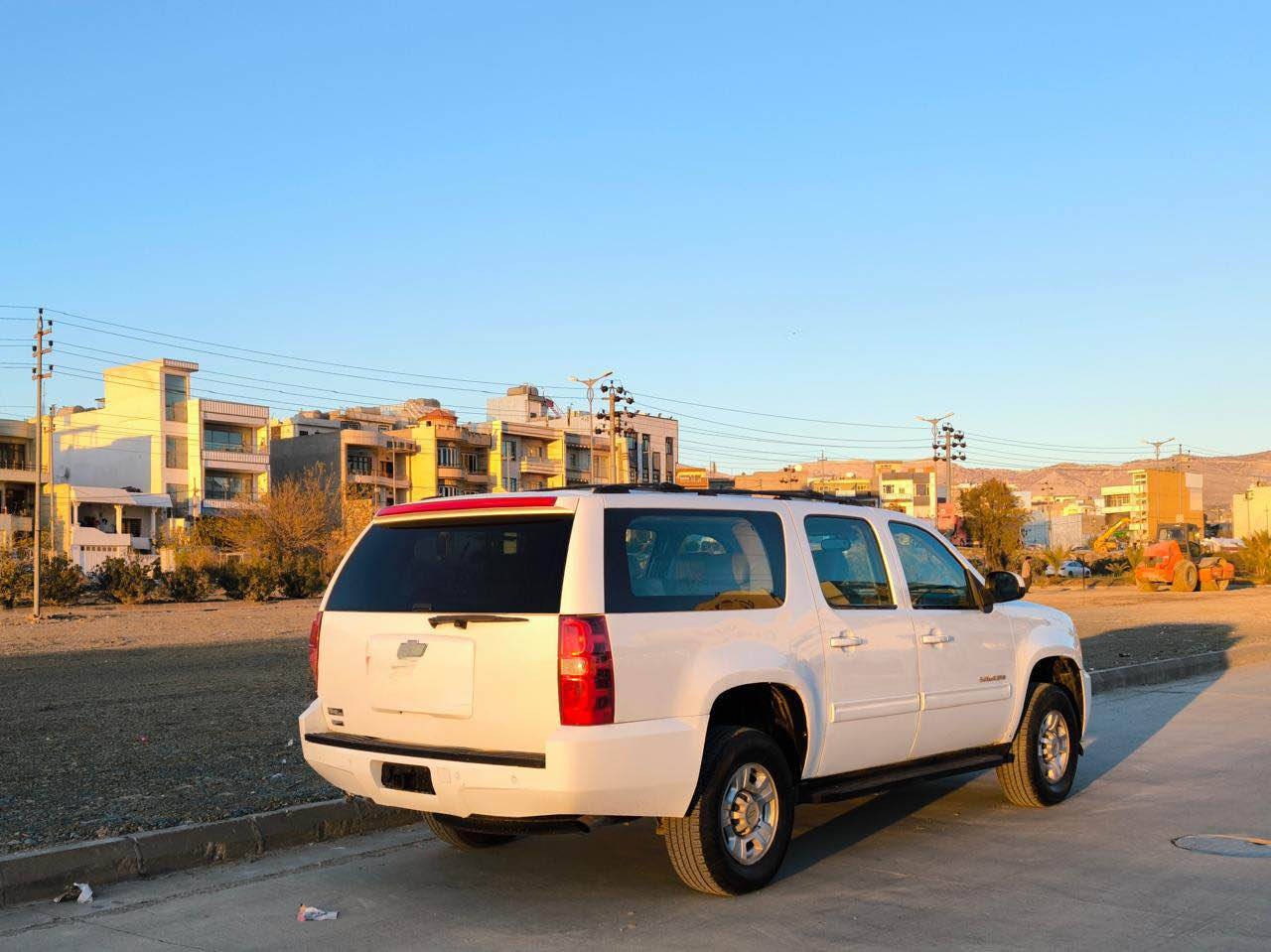 سوبوربان ٢٠١٣ LT
سەیارەکە ڕەنگی نیلی بوە کراوە بە سپی لەسەر کاڵ بوونەوە
بێ ڕەقەمە سەیارەکە
مەکینەو گێڕ و کارەبایی بە شەرت
شوێن سلێمانی:*********** السليمانية, العراق
