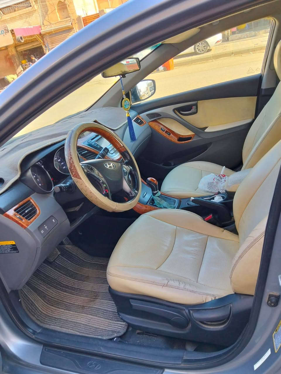 سلام عليكم النترا للبيع موديل 16 وارد امريكي سياره محولبه بااسمي مداور ثاني يوم ماشيه 142ميل سنويه لغايه 2028 محرك 2000 كتاب الفحص بالمنشور سياره مال جناي جاهزه من كلشي مكينه كير تبريد حداديه الف ماتخسر عليها مكينه مفتوح بيها كازكيت فقط السعر 117 مكانها ناصريه مدينه الصدر ***********
