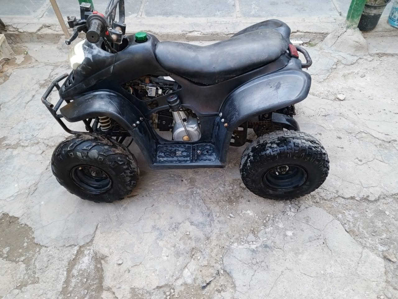 دراجه رباعيه كير حجم وسط دراجه نكره سلف كامله مابيه نقص مكاني الحريه بستان السعر 300 الرقم ***********
