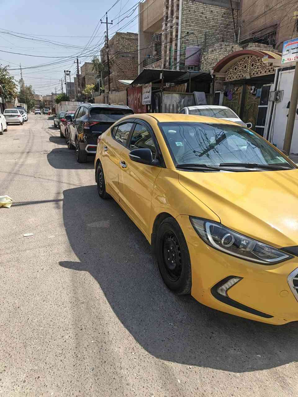 السلام عليكم
عندي النتره 
موديل 2017
سياره حلوه 
حادثها قبق جنطه
وراجع نفسه 
***********
مكانها سبع قصور
مع العلم بيضاء منظومة غاز
