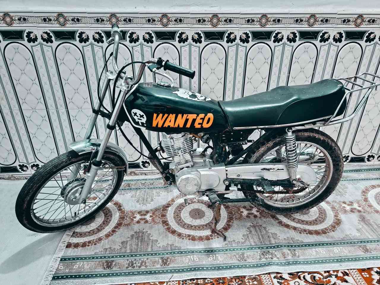 دراجه لبيع كلك 20 نضيفه مفتوحه بس ولفات كلش ناعمه المكينه معمره 25 مكاني مركز السعر 450 وبيها مجال ***********
