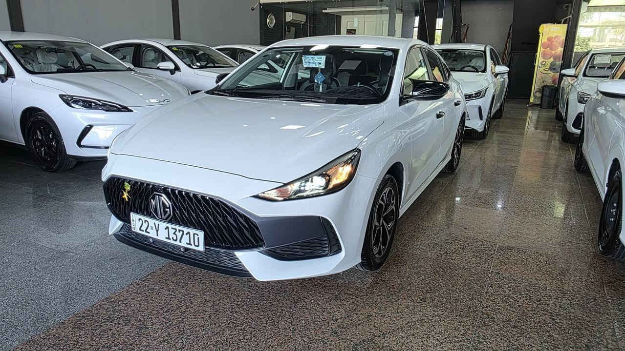 ئێم جی  MG GT 2025 Sport
12 هەزارڕۆیشتووە.مواصفات.بەصمة.
گێڕ عادی.شاشەوكاميرا.حساس..لايت زينۆن. 
مكان : أربيل.  ١٠٠ متری معرض تۆپ کارس 
سعر ٩٦ ورقە   موبایل ***********
