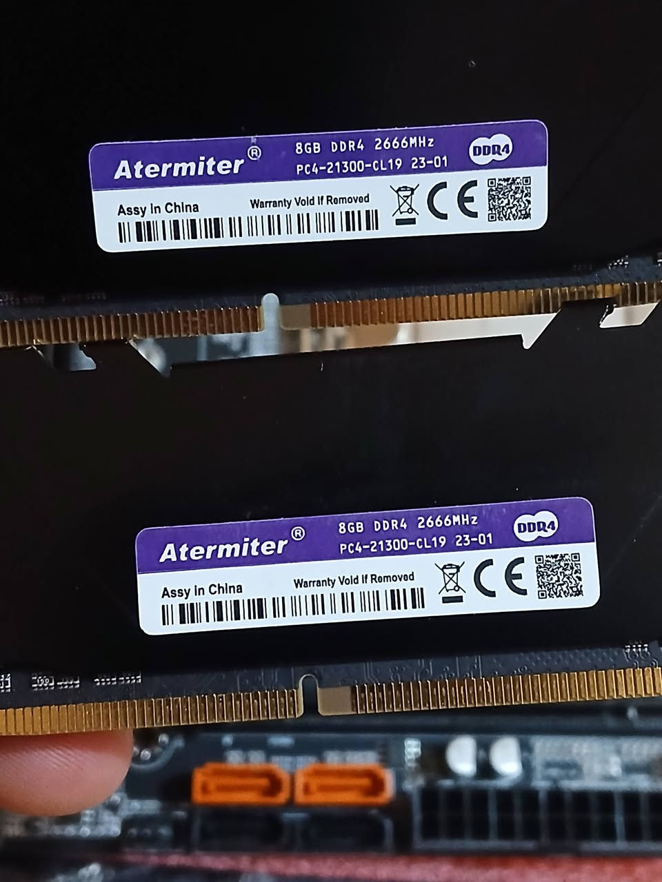 السلام عليكم 
مذربورد DDR4 مع +معالج +رامات قطعتين 
 حجم 8GB سرعه 2666
  بهل شكل هذه جديد غير مستخدم متواجد خاص 
توصيل موجود بغداد وجميع المحافظات


**إذا كنت صاحب هذا الإعلان وتريد حذفه لأي سبب، رجاءا أرسل رسالة إلى الدعم الفني**
