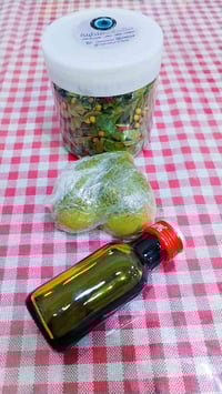 بكج المختوم  للحسد والعين والسحر  ... متكون من اليخور مع صابونه السدر ...