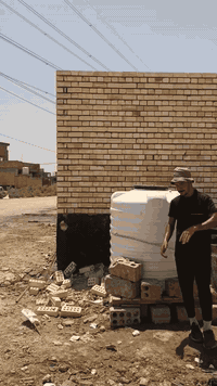 سلام عليكم خلفه بناء شغل درجه اوله متفرغ حاليا اشتغل بي مكان بغداد ورزق على الله ولحمد لله***********
