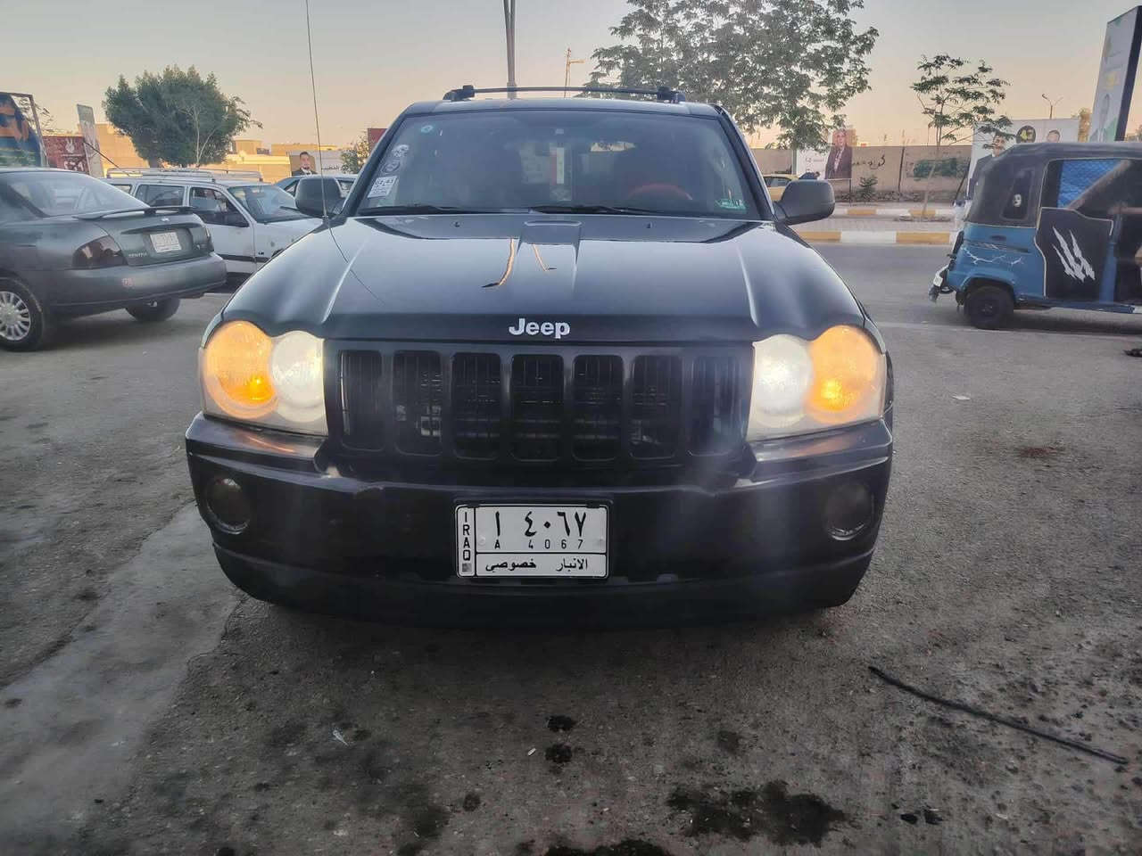 جيب لاريدو ٢٠٠٥سياوه جاهزه محرك كير حداديه ترايك وين متريد فور ويل مكان سياوه الرمادي *********** الرمادي, الأنبار
