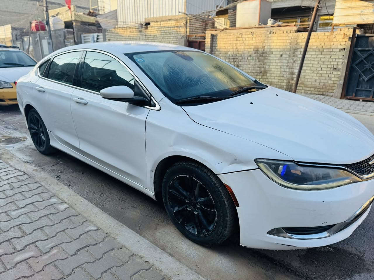 يا الله
السلام عليكم شباب 

سيارة C200 موديل 2016 

اللون ابيض 🤍 

محرك 3600 🚀 

 كير محرك سليمات شرط الفحص 

مراوح مبرمجة على 98C 

صدر امامي جديد ( طبلات + اذاين محرك + بوش وشماعات + قواعد دبل ) 

خلفي وسط 

زوج تاير امامي جديد 

منظومة عدسات جديده مع ضمان سنة 

السيارة ماشية 156200 كيلو

( نواقص السيارة سمكرة لبعض القطع الموضحة بالصور( عل البارد ) + تدفئة مرات ما تشتغل تنطي هواء بارد ) 

السعر 112 وبيها مجال بسيط

للأستفسار اكثر ***********
