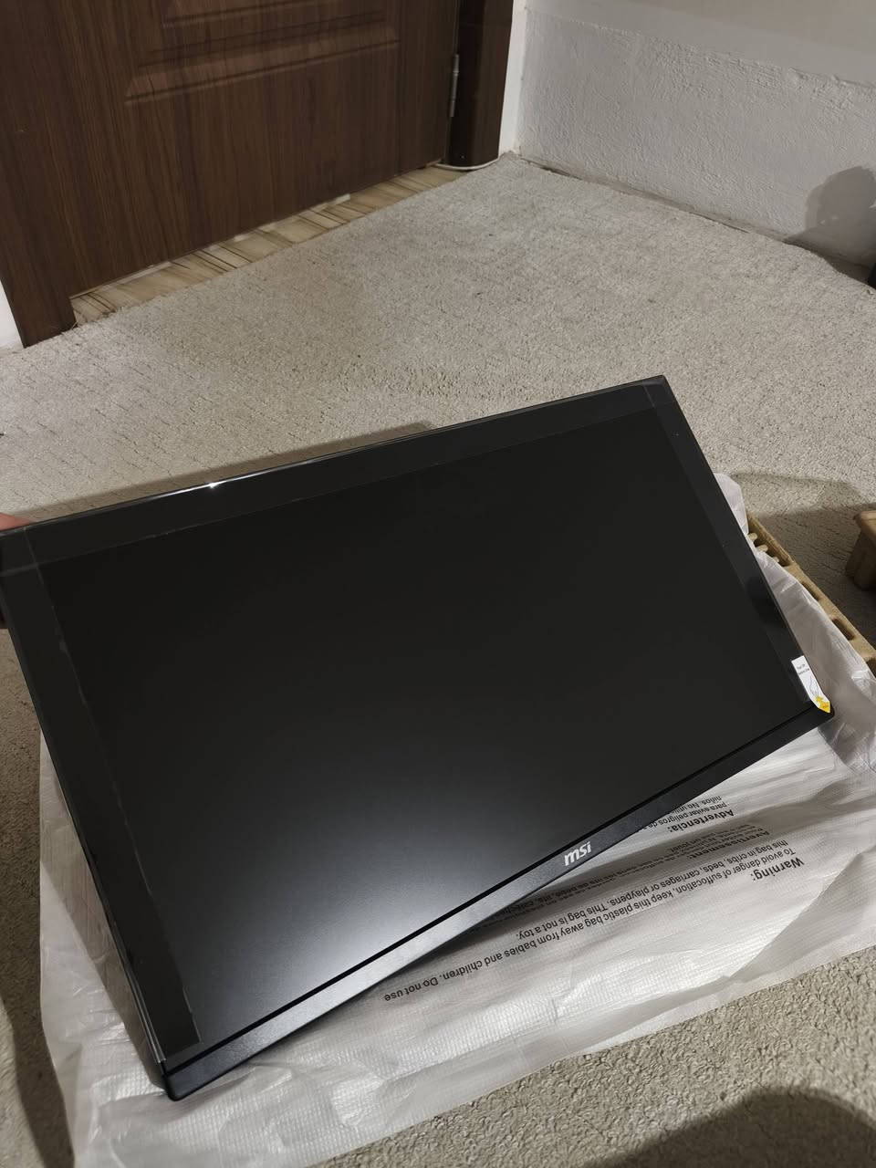 MSI MAG 255XF
المواصفات : 
حجم 25INCH
الدقه FHD 1080P
التردد 300HZ
نوع البنل RAPID IPS 
سرعة الاستجابه 0.5MS 

شاشه غير مستخدمه 

السعر ٢٤٠ الف


**إذا كنت صاحب هذا الإعلان وتريد حذفه لأي سبب، رجاءا أرسل رسالة إلى الدعم الفني**